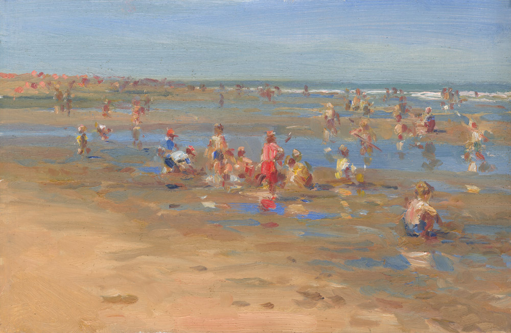 spelende kinderen op het strand